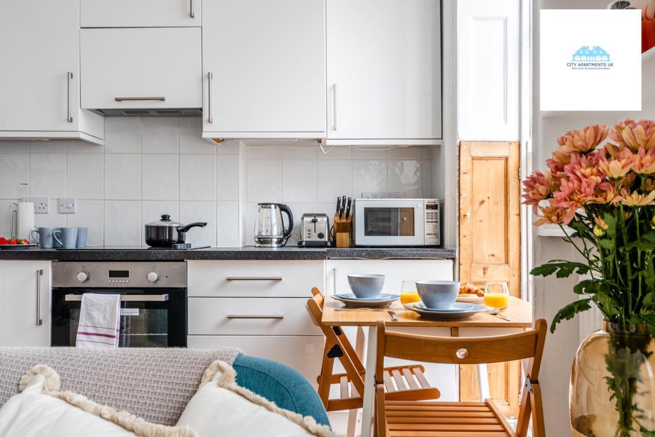 Charming 1 Bed Apartment Near Museum Londen Buitenkant foto